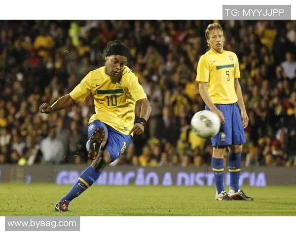 国外足球明星哼力的魅力与影响力分析及其在全球足球文化中的地位